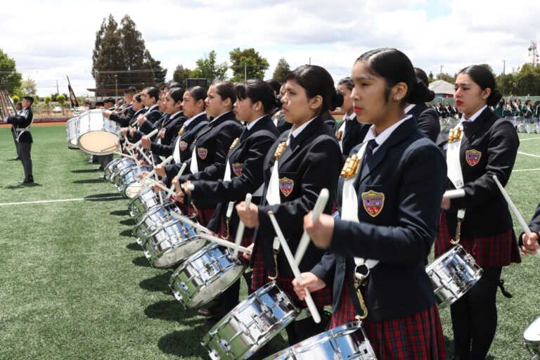 ENCUENTRO DE BANDAS ESCOLARES EN COLLIPULLI: UN FESTÍN DE TALENTOS Y VALORES CÍVICOS