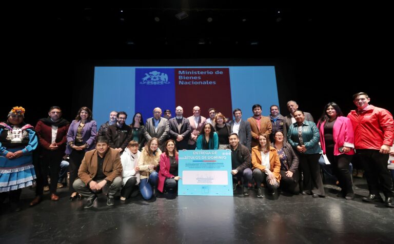 ENTREGA DE TÍTULOS DE DOMINIO EN TEMUCO: UN PASO HACIA UNA MEJOR CALIDAD DE VIDA PARA LOS VECINOS Y VECINAS DE LA ARAUCANIA