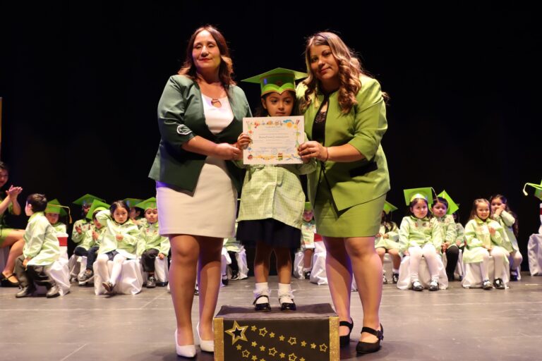 Encantadora Ceremonia de Graduación en  Jardín Infantil y Sala Cuna «Rayito de Sol» de Collipulli