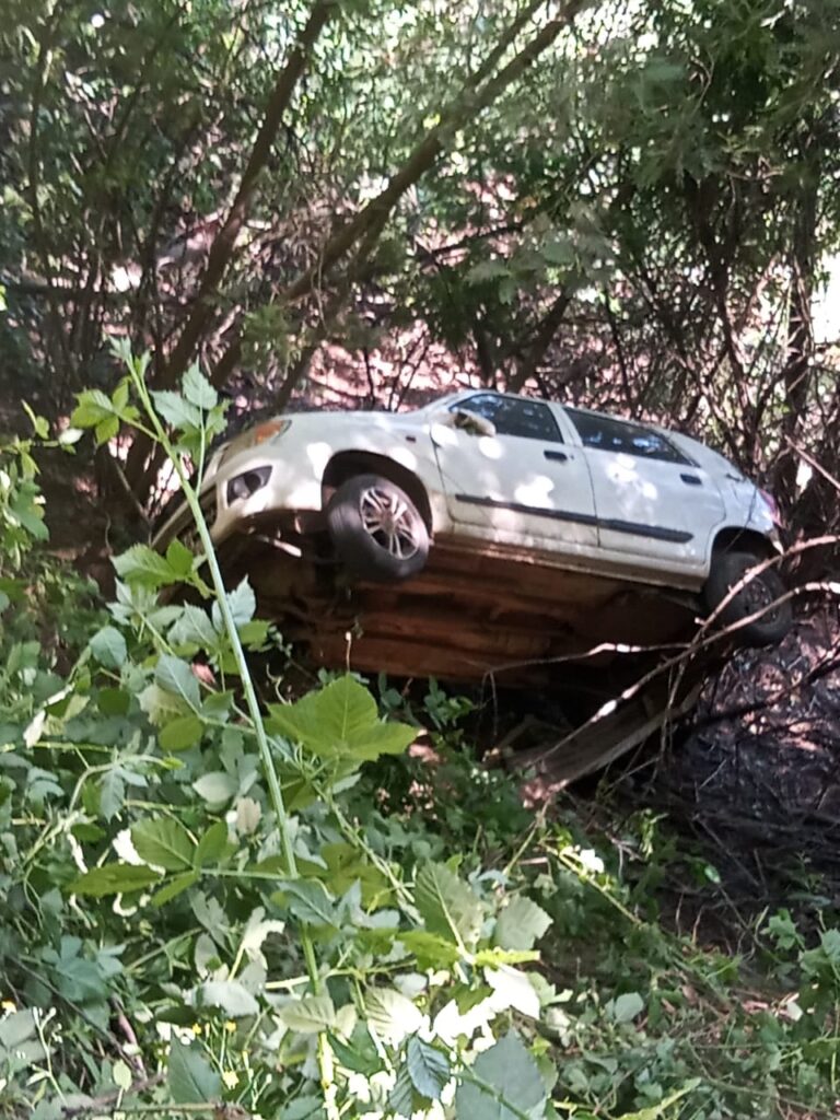 UN LESIONADO EN VOLCAMIENTO DE VEHICULO MENOR