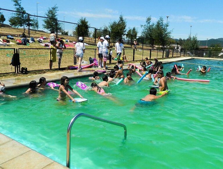 «COLLIPULLI SE QUEDA NUEVAMENTE  SIN PISCINA MUNICIPAL ESTE VERANO: INFRAESTRUCTURA Y ALTOS COSTOS IMPIDEN SU FUNCIONAMIENTO»