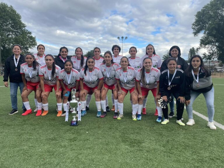 Liga Femenina de Fútbol de Collipulli Brilla en el Campeonato Interregional: Obtiene Meritorio Tercer Lugar!