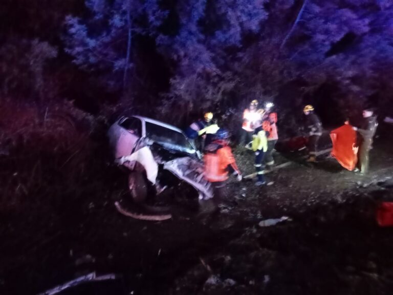ESTA TARDE: UN MUERTO Y TRES LESIONADOS EN ACCIDENTE CARRETERO