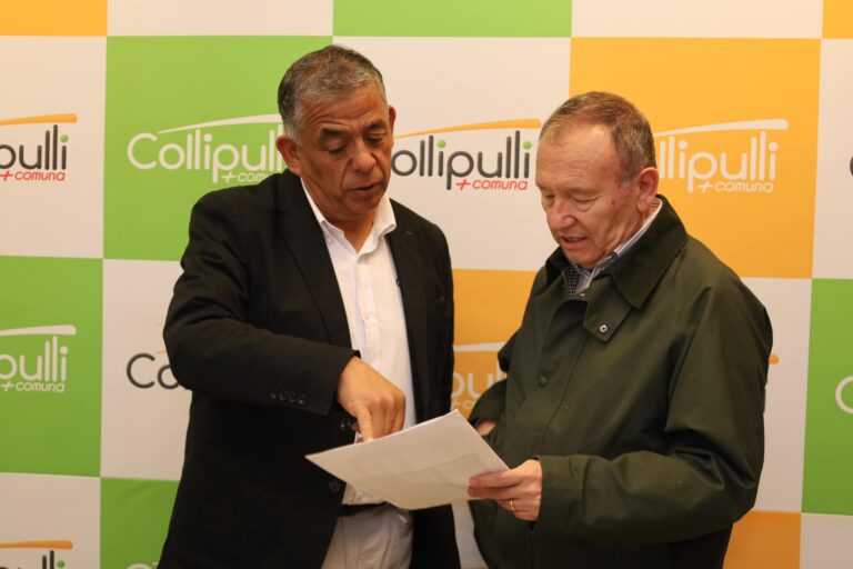 ALCALDE DE COLLIPULLI Y PRESIDENTE DEL SENADO SE REÚNEN PARA IMPULSAR PROYECTOS EDUCATIVOS CLAVE