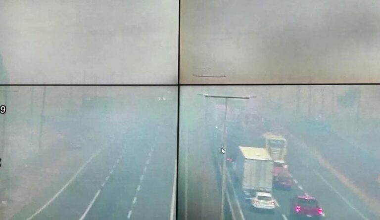 INCENDIO OBLIGO A SUSPENDER TRANSITO POR RUTA 5