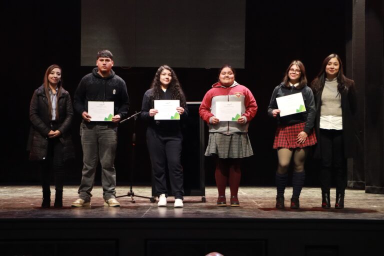 JÓVENES TALENTOS DE COLLIPULLI RECIBEN BECA RURAL 2025 DE FUNDACIÓN CMPC