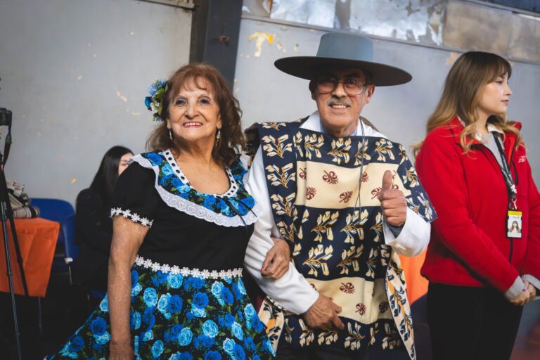 COLLIPULLI BRILLÓ EN EL PROVINCIAL DE CUECA DEL ADULTO MAYOR EN VICTORIA