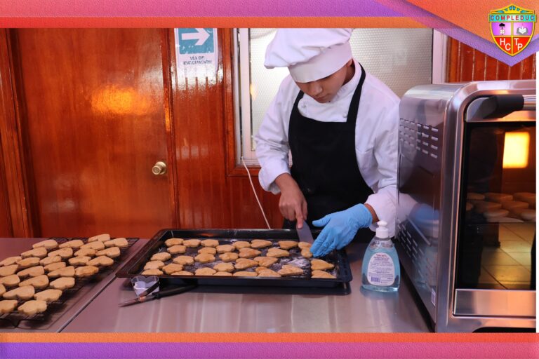 Estudiantes de Gastronomía realizaron cocina interactiva en Semana de la Educación Técnico Profesional