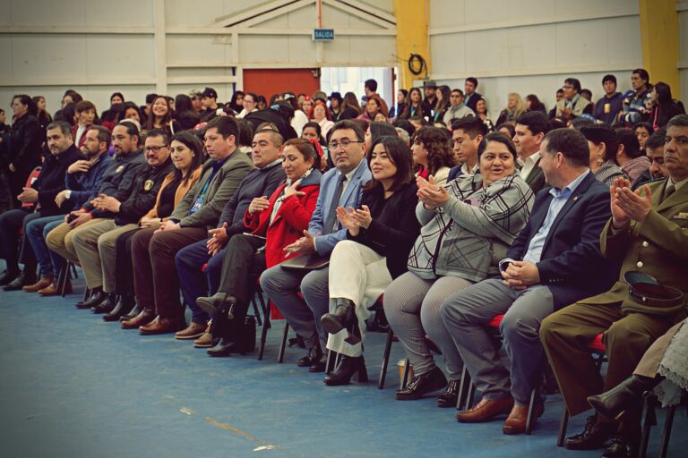 ACTO CÍVICO EN PIDIMA REÚNE A AUTORIDADES REGIONALES Y COMUNIDAD ESCOLAR