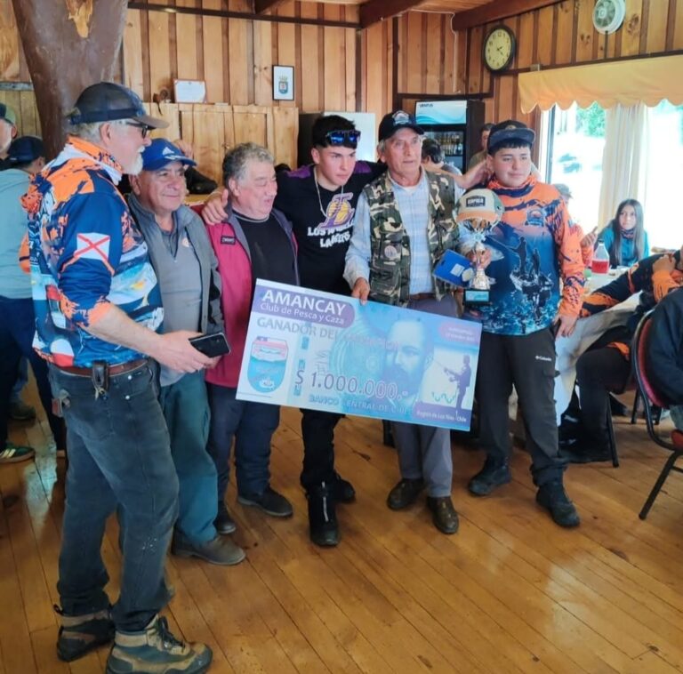 Collipullense se corona campeón en torneo de pesca en Panguipulli