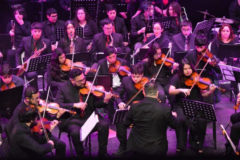 ORQUESTA SINFÓNICA DE COLLIPULLI LLEVARÁ EL ESPECTÁCULO “MÉXICO EN LA PIEL” A CHOLCHOL