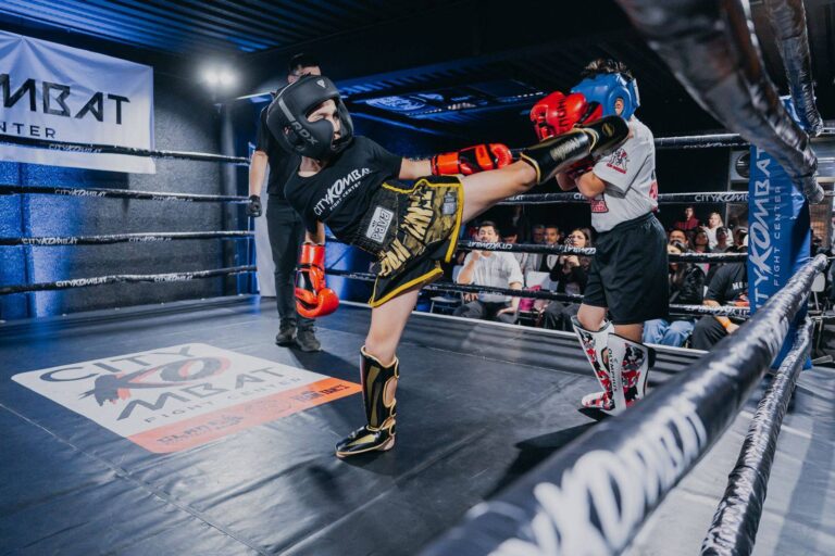 Joven promesa de Collipulli brilla en Liga Nacional de Kickboxing en Temuco
