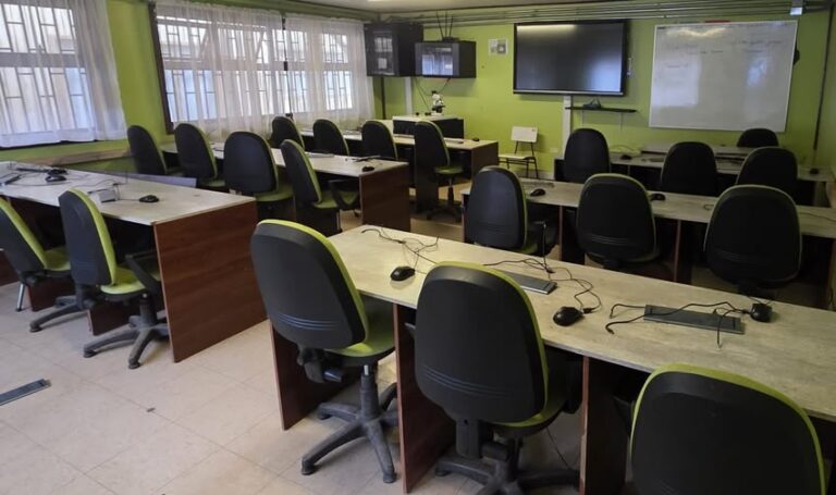Millonario robo afecta a escuela rural de Collipulli: sustraen equipos tecnológicos y material educativo