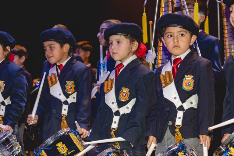 RECUERDAN  GLORIAS NAVALES