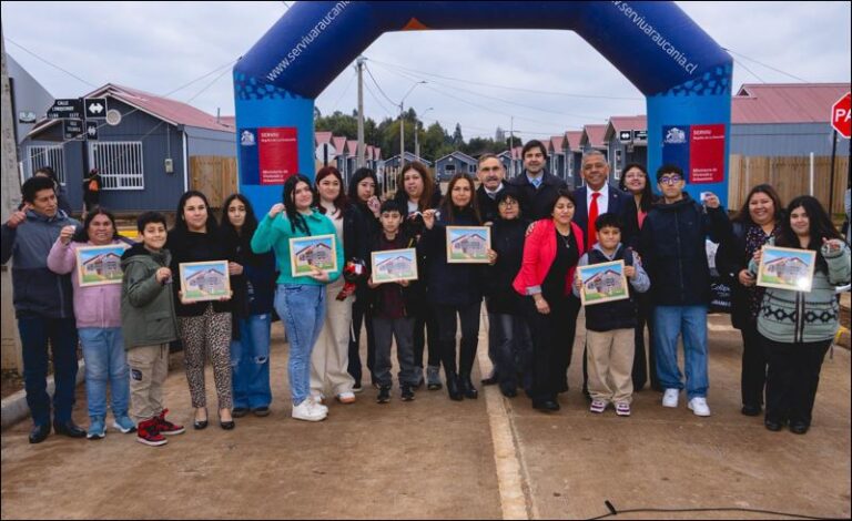 318 familias de Collipulli reciben las llaves de sus nuevas viviendas y dan vida a Villa Altos del Malleco