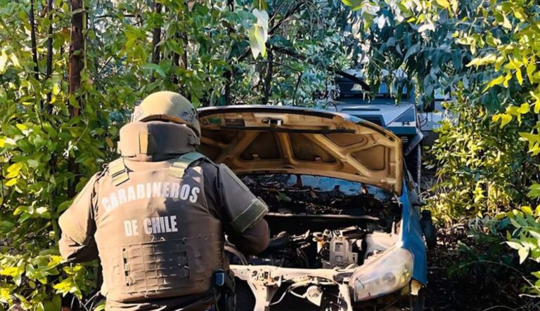 CARABINEROS RECUPERA CAMIONETA ROBADA A MUNICIPALIDAD DE ERCILLA