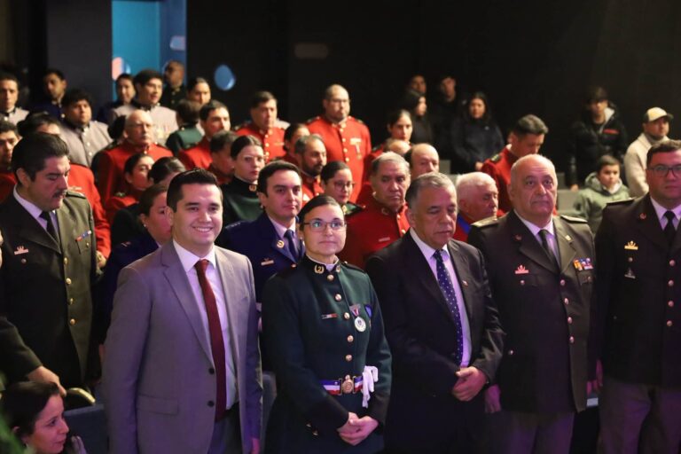 CEREMONIA  65° ANIVERSARIO DEL CUERPO DE BOMBEROS DE COLLIPULLI Y DÍA NACIONAL DEL BOMBERO