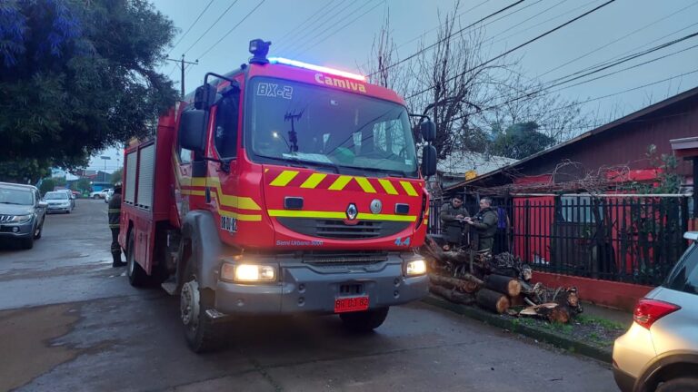 Rápida acción evitó que principio de incendio destruyera vivienda en Collipulli