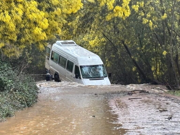 Interrumpido el tránsito en la ruta Collipulli–Chiguaihue por colapso de puente