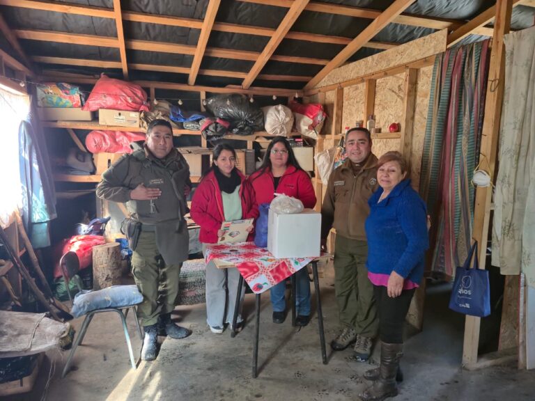 CARABINEROS LLEVAN IMPORTANTE APOYO A SECTORES RURALES DE DIFICIL ACCESO